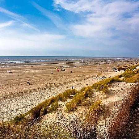 Ξενοδοχείο On Sea With Stunning Views Koksijde