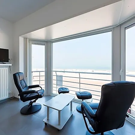 On Sea With Stunning Views 3*